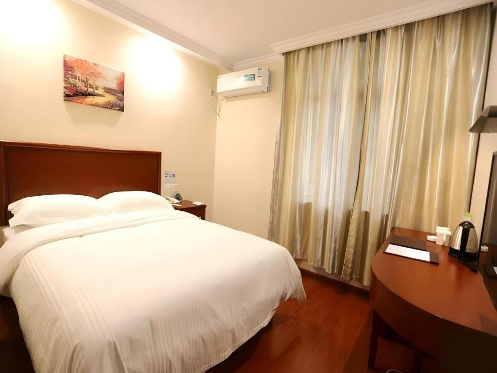 Greentree Inn Nanjing Gaochun District Old Street Scenic Spot Express Hotel Exteriör bild